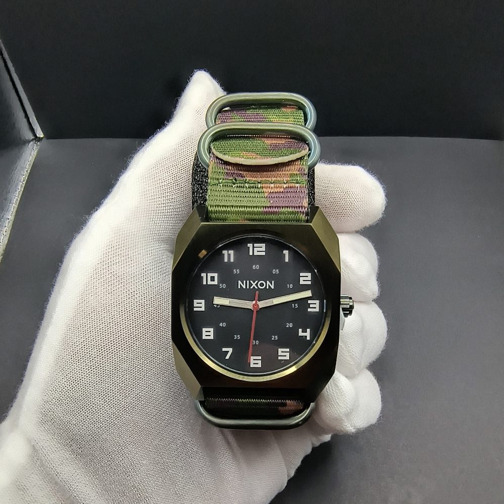 Nixon The Scout New Gen ✨ BNWT